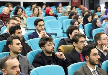 Gençliğin Geleceğine Yön Veren İhtisas Akademisi Konya Programı Başladı