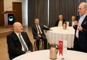 Adıyaman Valisi Abdullah Küçük’ten ilk ziyaret Adıyamanlılar Vakfı’na