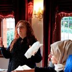 Konak güllerinin kâğıttaki izleri büyüledi