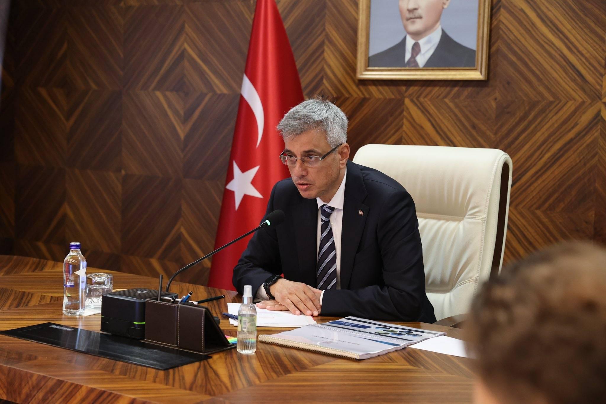 Bakan Kemal Memişoğlu’nu Sosyal Medyadan Yükselen Çığlık!