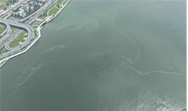 İzmir Körfezi'nde 10. kez dış kaynaklı kirlilik tespit edildi