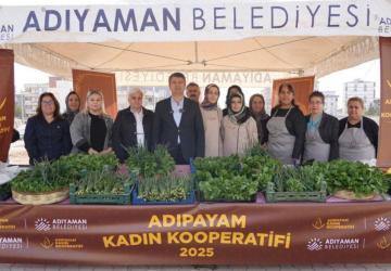 Adıyaman Belediyesi’nden vatandaşa uygun fiyatlı sebze desteği - Videolu Haber