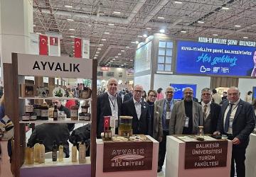 Ayvalık Belediyesi EMITT Fuarı'nda...