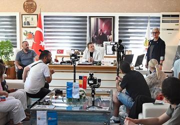 Romanyalı gazeteciler Kemer'de