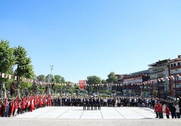 19 Mayıs İnegöl'de Coşkuyla Kutlandı