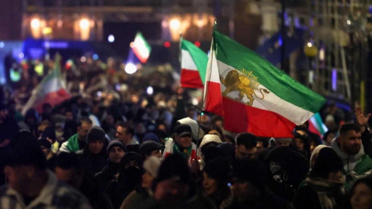 ABD’den kendi vatandaşlarına uyarı:’ İran’dan çıkamıyorsanız Türkiye ve Ermenistan’a geçin’