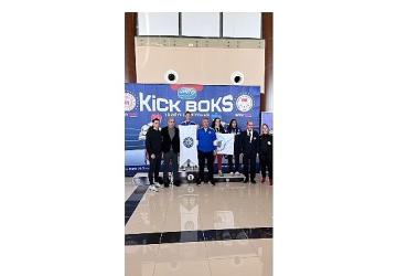 EÜ öğrencisi Elif Ceren Şanlı, Kick Boks'ta Türkiye Şampiyonu oldu