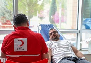 Selçuklu Belediyesi Kızılay'a Destek Olmayı Sürdürüyor