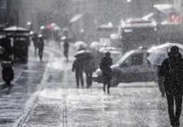 Meteoroloji 32 il için sağanak uyarısı verdi: Antalya’da sarı alarm