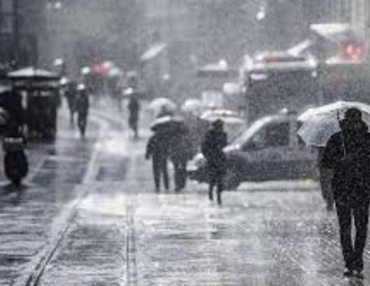 Meteoroloji 32 il için sağanak uyarısı verdi: Antalya’da sarı alarm