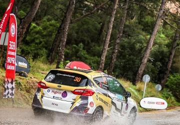 Osmangazi'nin Gururu Sezona Güçlü Başlangıç Yaptı