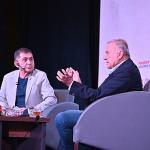 Murathan Mungan Manisa'da Sanatseverlerle Buluştu