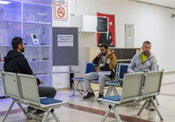 İzmir'de spor okul sıralarına taşınıyor