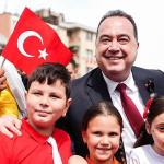 Manisa'da 23 Nisan Coşkusu ve Başkan Dutlulu'dan Anlamlı Mesaj