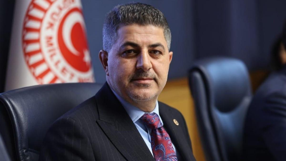 Milletvekili Şan’dan ‘Türk bayrağına yönelik saldırı’ya sert tepki