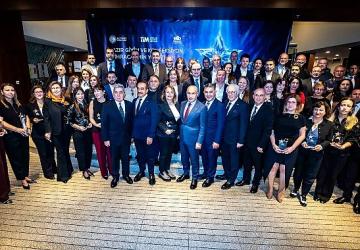 Hazır giyim sektörüne gözümüz gibi bakmalıyız