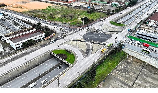 Gebze Feniş Kavşağı'nda trafik rahat ve akıcı