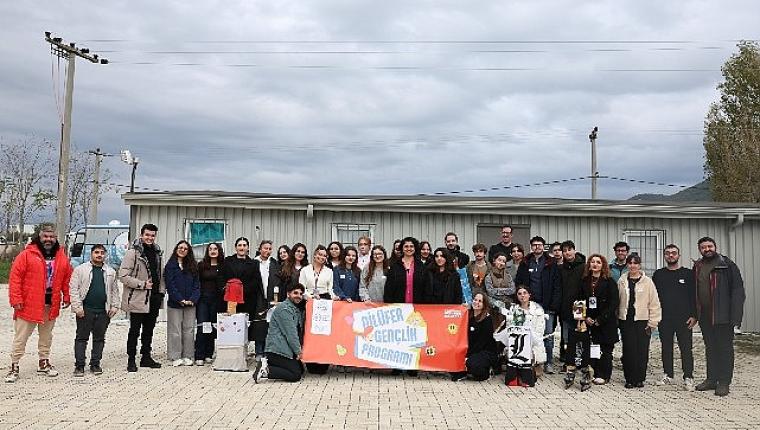 Gençler iklim krizini doğada ele aldı