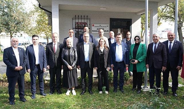 Başkan Erkan Aydın'dan Altınova Mahallesi'ne Ziyaret