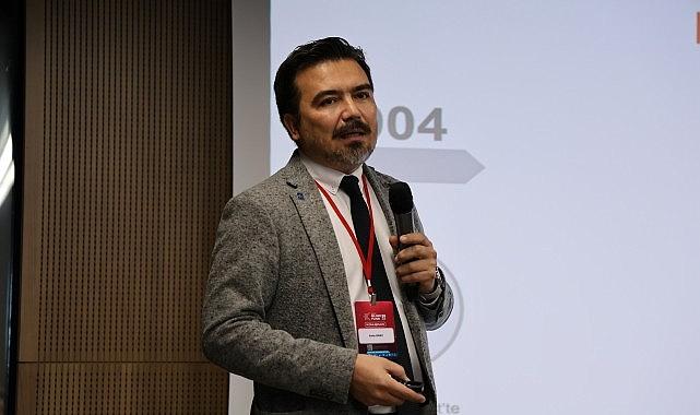 Bilişim Fuarı'nda güncel teknolojiler masaya yatırıldı