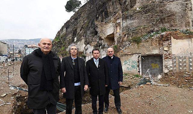 Başkan Aydın Hisar'da Tarihe Sahip Çıkıyor