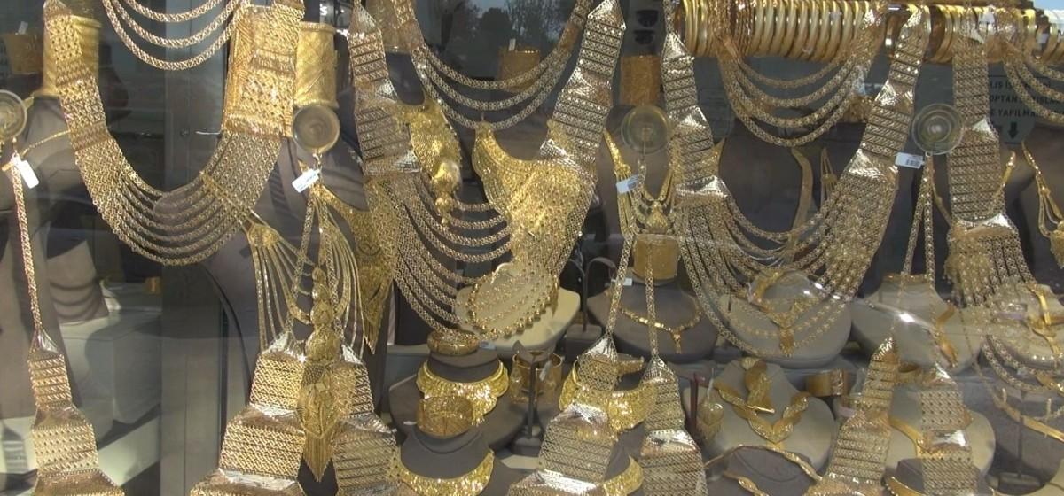 Altın Fiyatları 22 Nisan 2026 Gram altın, çeyrek altın, yarım altın, tam altın, cumhuriyet ne kadar?