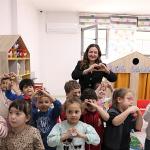 Başkan Vekili Özdemir çocuklarla kreşte buluştu