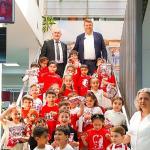 Seferihisar'da 23 Nisan coşkusu: Başkanlık koltuğu çocuklara emanet