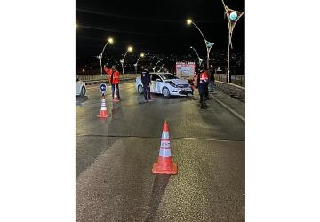 Büyükşehir A Takımı'ndan kazaya ilk müdahale