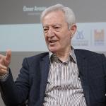 100 Yüze İmza ve Söyleşi Programında Nisan Ayı Konuğu Beşir Ayvazoğlu Oldu!