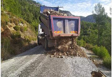 Büyükşehir'den yağışın ardından olumsuzluklara anında müdahale