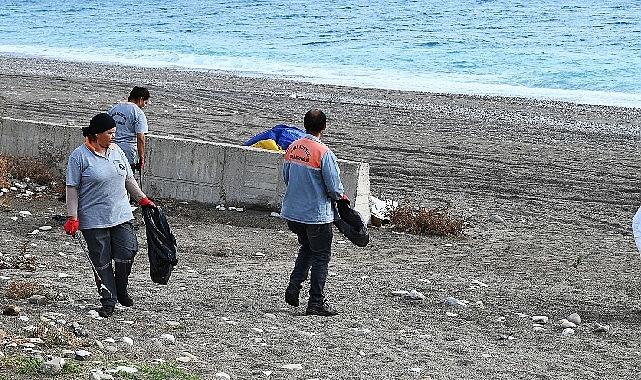 Kemer'de temizlik etkinliği