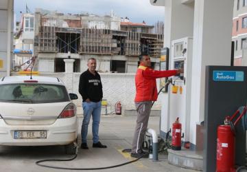 Adıyaman’da akaryakıt fiyatları yükselişte: Benzin 65,96 TL’yi gördü