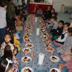 Anasınıfı Öğrencileri Niyazi Mısri Camii’nde Tekne Orucu Açtı - Videolu Haber