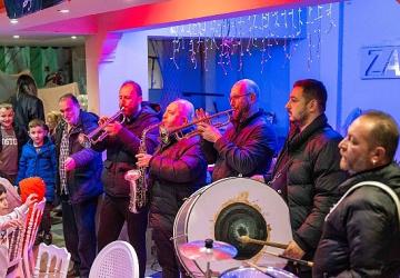 Başkan Eşki Makedonya göçmenlerinin iftar sofrasına konuk oldu