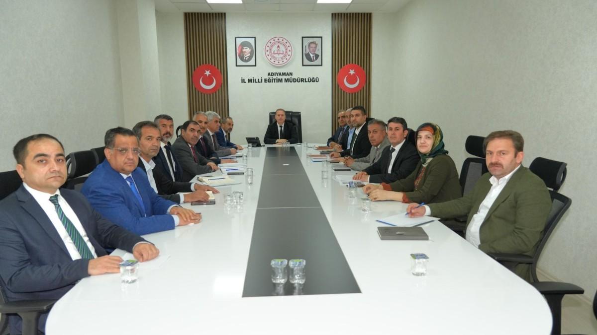 İl Milli Eğitim Müdürlüğü’nde Haftalık Koordinasyon Toplantısı yapıldı
