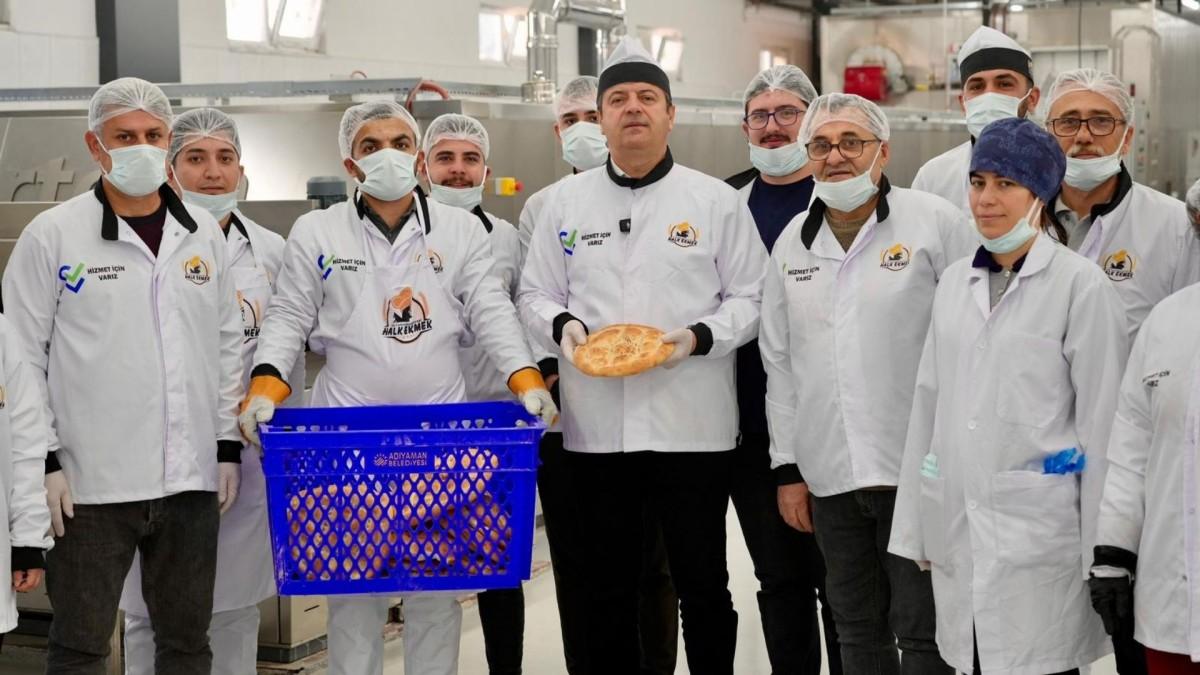 Başkan Tutdere’nin vaat ettiği Halk Ekmek Fabrikası hizmete girdi - Videolu Haber