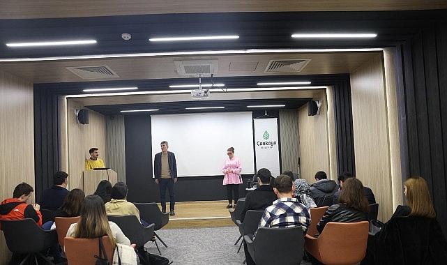 Çankaya'da Engel Tanımayan Etkinlik: "Biz Birlikte Parlarız"