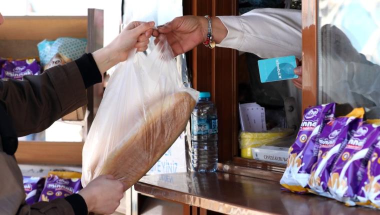 İBB’den Emeklilere Yeni Destek: Ücretsiz Ekmek Uygulaması Başlıyor