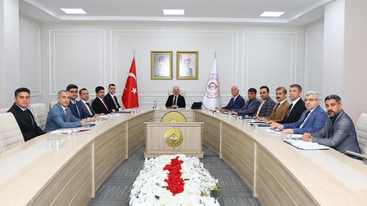 Adıyaman İl Özel İdaresi’nin kırsal kesimde yürüttüğü çalışmalar ele alındı