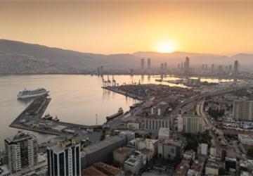 İzmir Büyükşehir Belediyesi yıla Moody's'in Aaa teyidiyle başladı