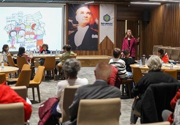Bakırköy'ün Minik Meclis Üyeleri “Yuvarlak Masa"da Toplandı