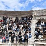 Üniversite öğrencilerine Bergama ve Ödemiş gezisi
