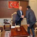 Vali Osman Varol, ‘halk buluşmaları’nda vatandaşların sorunlarını dinledi