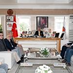 DİSK Antalya Şubesi'nden Başkan Topaloğlu'na Öğretmenler Günü kutlaması