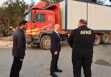 Adıyaman’da konteyner kentler boşaltılmaya devam ediyor: K-1 Konteyner Kenti’nde söküm başladı