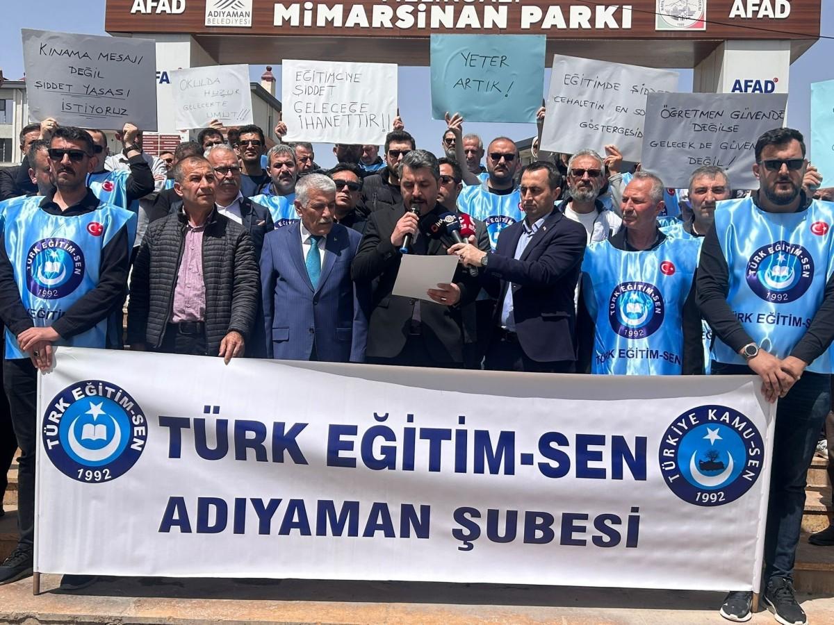 Türk Eğitim Sen Adıyaman şubesinden Siverek Saldırısına Tepki: ‘Hain Saldırıyı Kınıyoruz’ - Videolu Haber