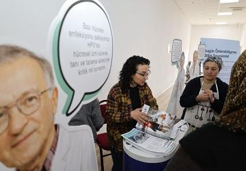 Konak'ta rahim ağzı kanserine karşı bilimsel farkındalık