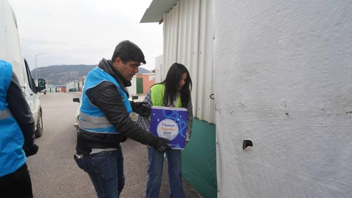 Adıyaman Belediyesi’nden Ramazan yardımı: 25 bin aileye ulaşılması hedefleniyor - Videolu Haber