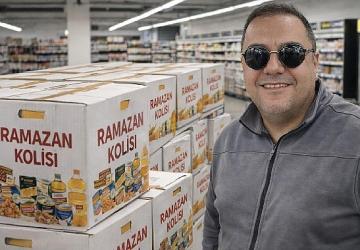 Ünlü Fenomen Okan Boyar Ramazan Ayında da İyilik Seferberliğini Sürdürüyor